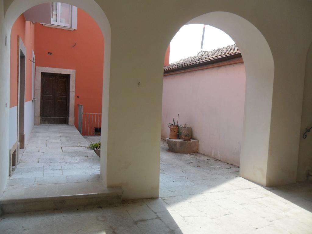 Palazzo Gentilizio De Maffutiis Auletta Exterior foto